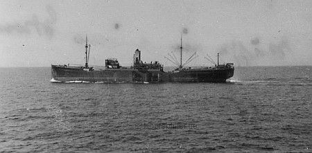 Deutsches Transportschiff auf der Fahrt nach Finnland im Jahr 1941